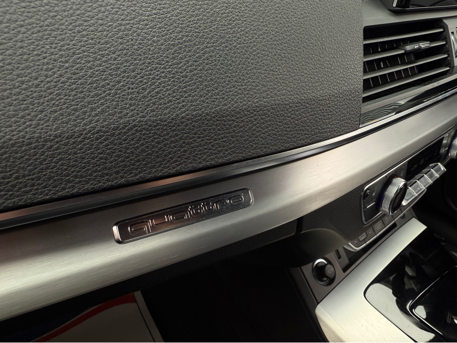 2022 Audi Q5 2L Hybrid For Sale Images