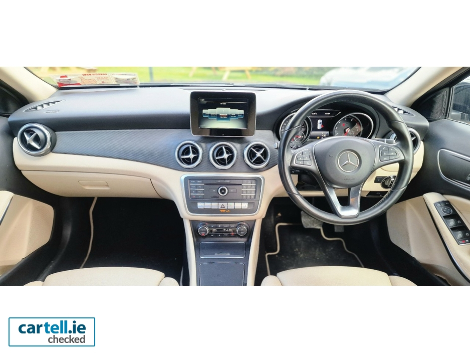 2017 Mercedes-Benz GLA Class 1.6L Petrol For Sale Images