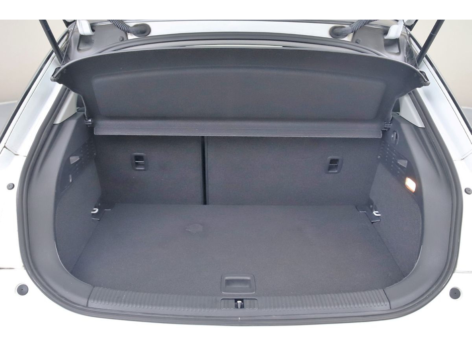 Audi A1 1.0 TFSI S-TRONIC SPORTBACK 5DR *PARK SENSORS* — thumbnail 27