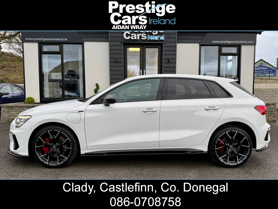2022 Audi A3 1.4L Petrol Plug-in Hybrid For Sale Images
