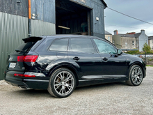 2015 Audi Q7 3L Diesel For Sale Images