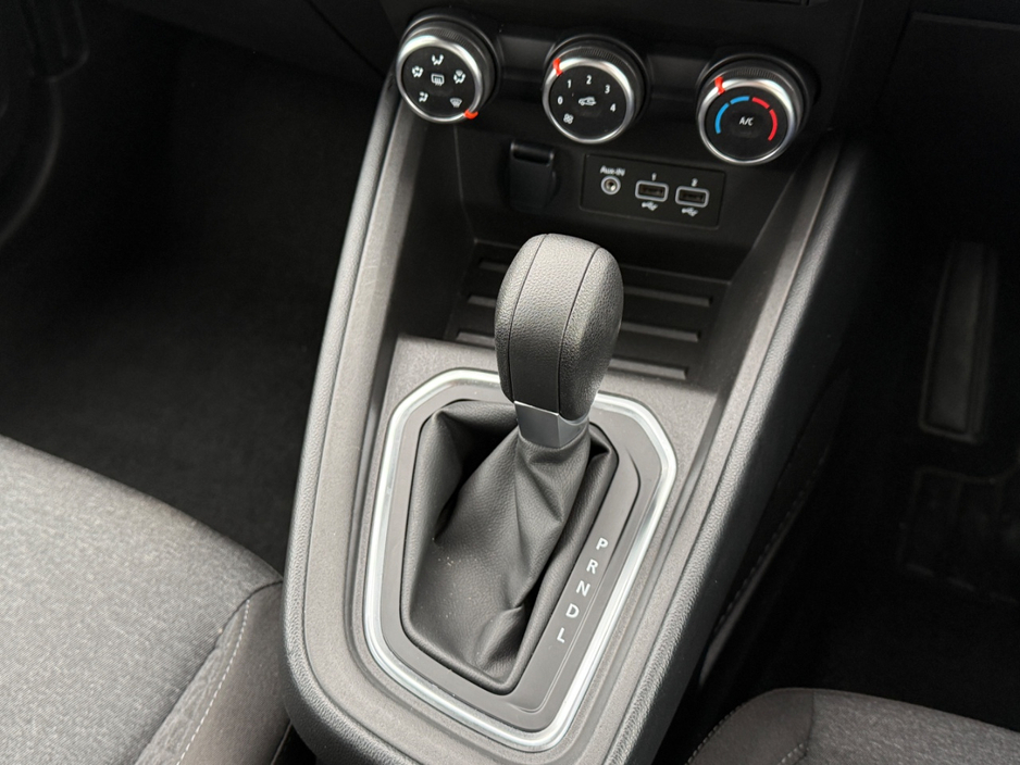 2023 Renault Clio 1L Petrol For Sale Images