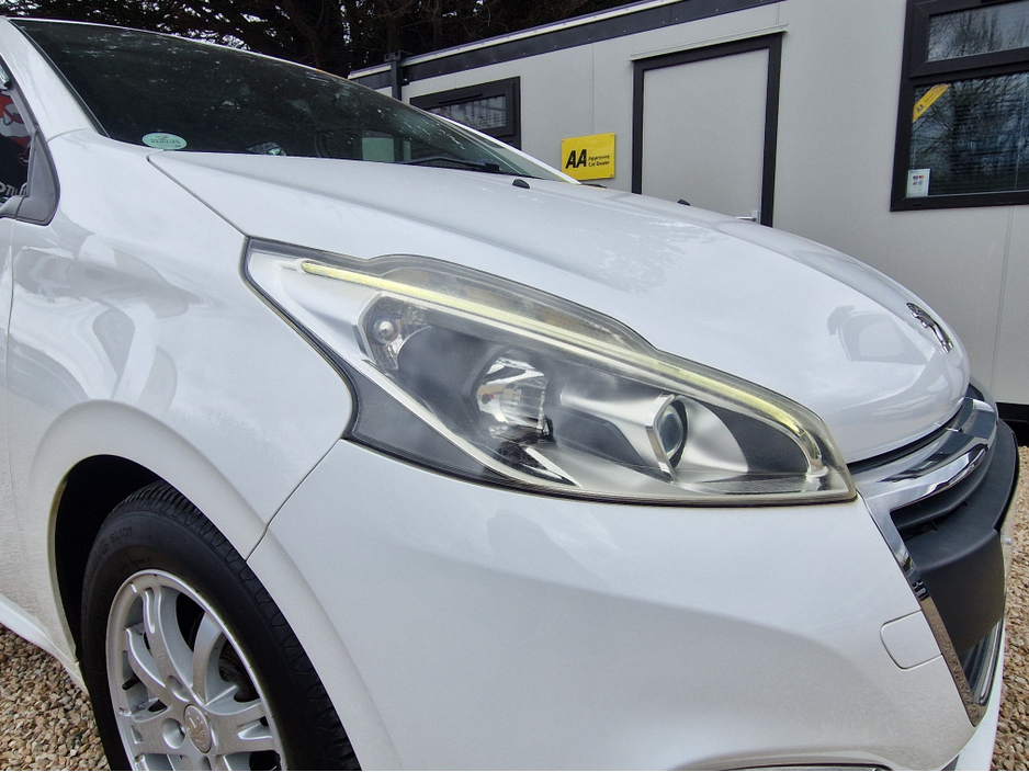 2015 Peugeot 208 1.2L Petrol For Sale Images