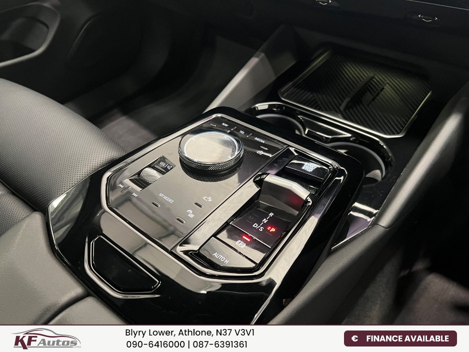 2024 BMW 5 Series 2L Petrol Plug-in Hybrid For Sale Images