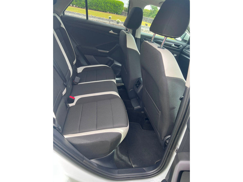 2020 Volkswagen T-Roc 2L Diesel For Sale Images