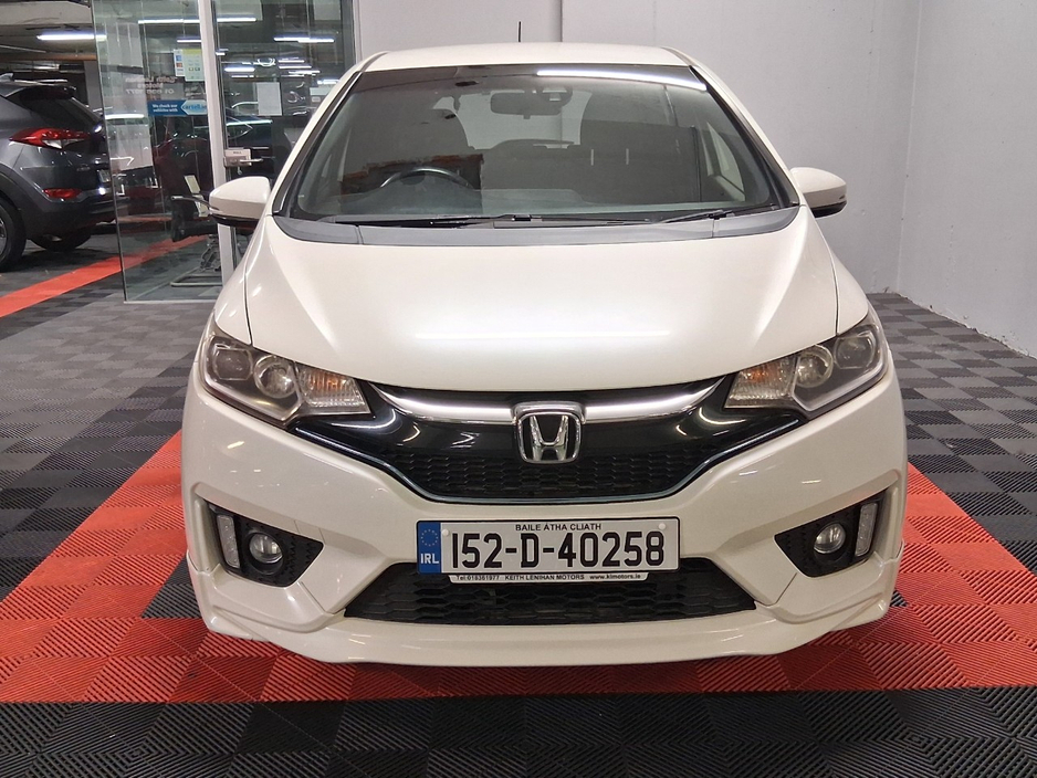 Honda Fit Hybrid ,Automatic — thumbnail 4