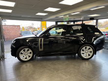 2025 Land Rover Range Rover 3L Petrol Plug-in Hybrid For Sale Images