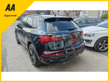 2024 Audi Q5 2L Petrol Plug-in Hybrid For Sale Images