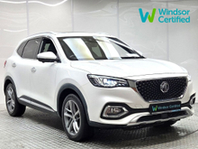 MG HS Exclusive PHEV *Sun roof*
