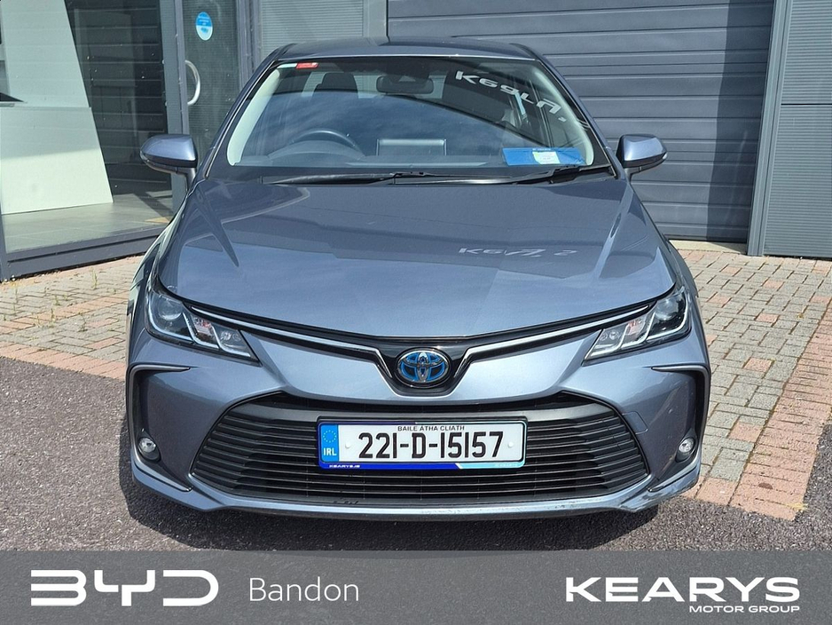 Toyota Corolla 1.8 Hybrid Luna Saloon — thumbnail 7
