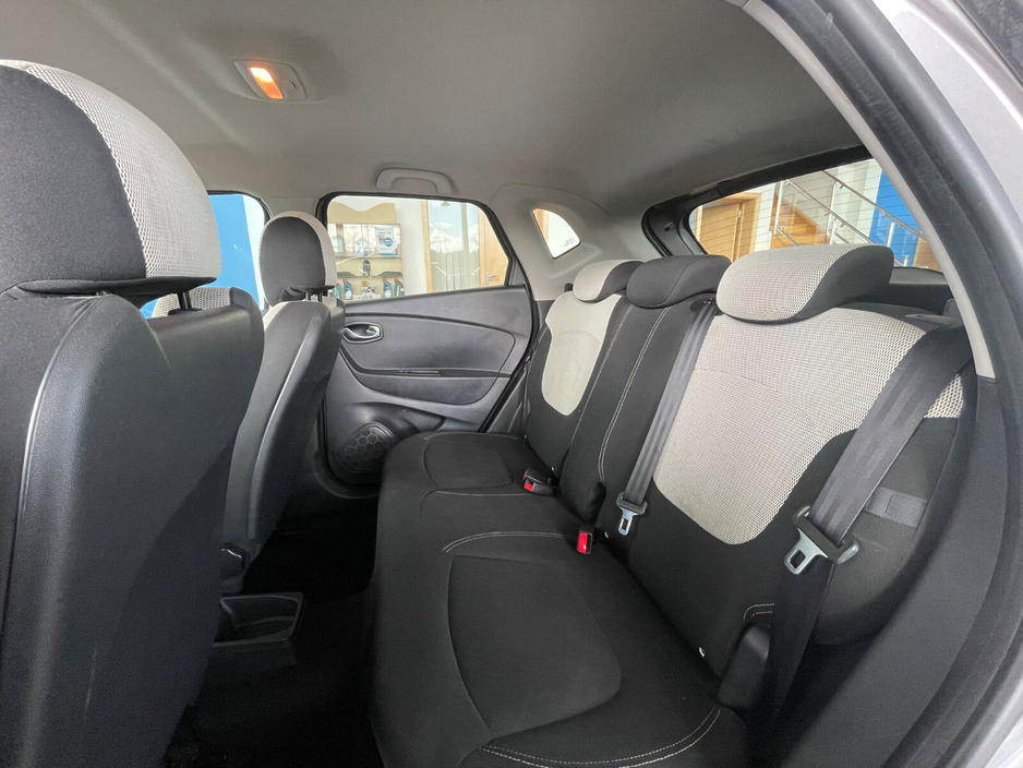 2021 Renault Captur 0.9L Petrol For Sale Images
