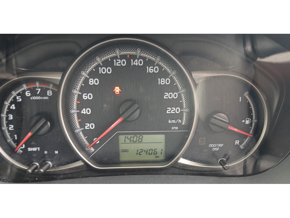2015 Toyota Yaris 1L Petrol For Sale Images