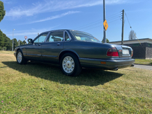 1995 Daimler Saloon 4.1L Petrol For Sale Images