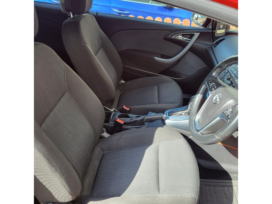 Opel Astra 1.4 Sport Hatchback Petrol Automatic (140bhp) — thumbnail 9