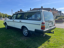 1991 Volvo 240 2.3L Petrol For Sale Images