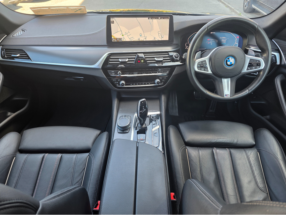 2022 BMW 5 Series 2L Petrol Plug-in Hybrid For Sale Images