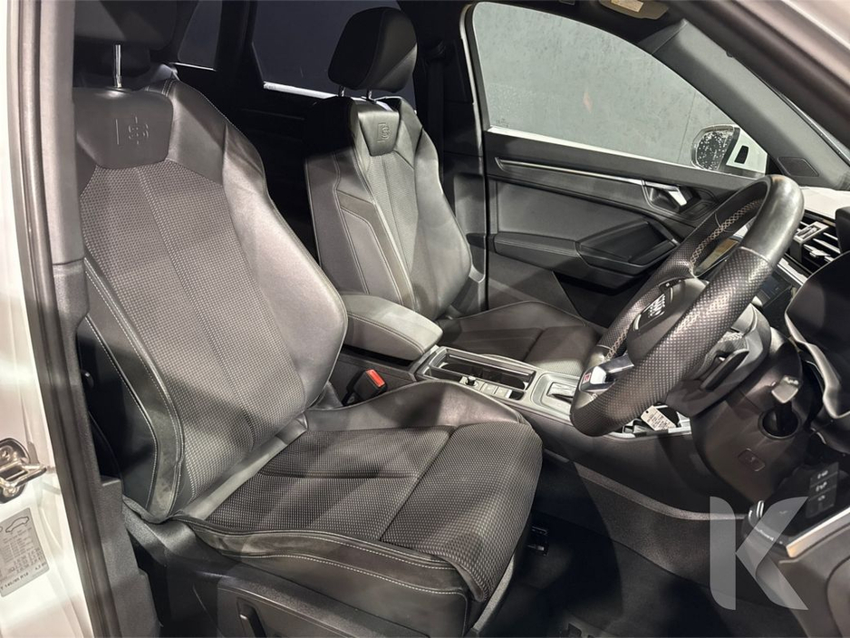 Audi Q3 1.5 TFSI S-LINE - HALF BLACK LEATHER - FACTORY ALLOYS - CRUISE CONTROL - HEATING / AC CONTROLS - — thumbnail 15