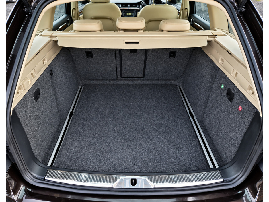 2015 Skoda Superb 2L Diesel For Sale Images