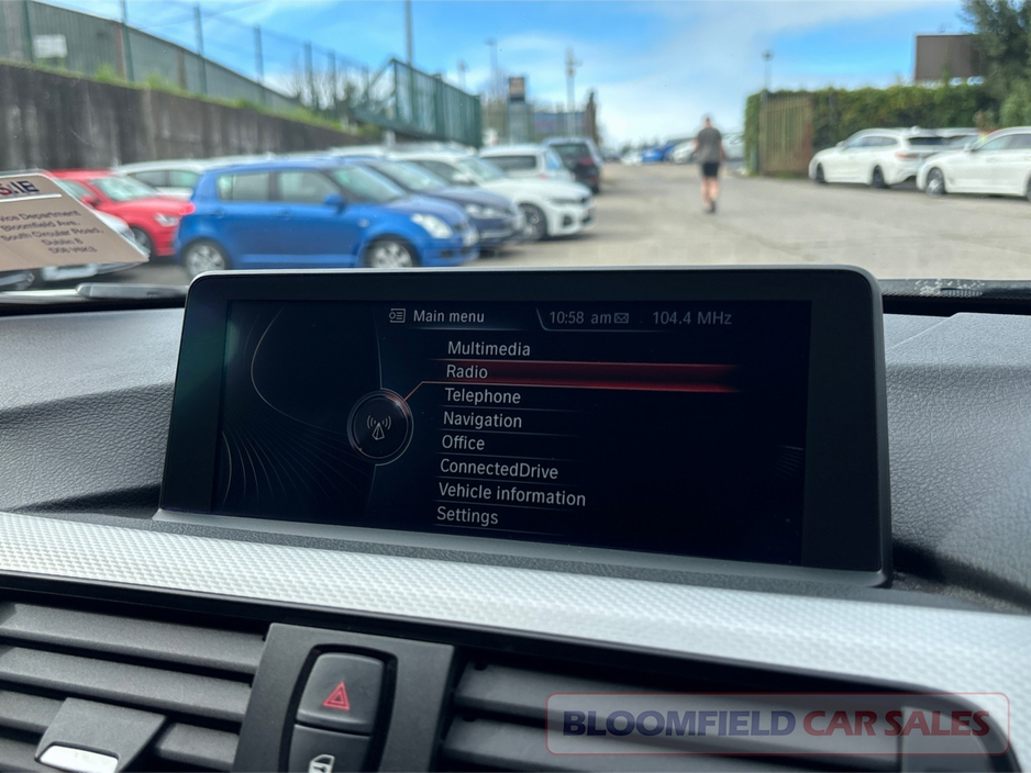 BMW 3 Series 320D MSPORT ESTATE , ALCANTARA INTERIOR // LOW MILEAGE — thumbnail 17