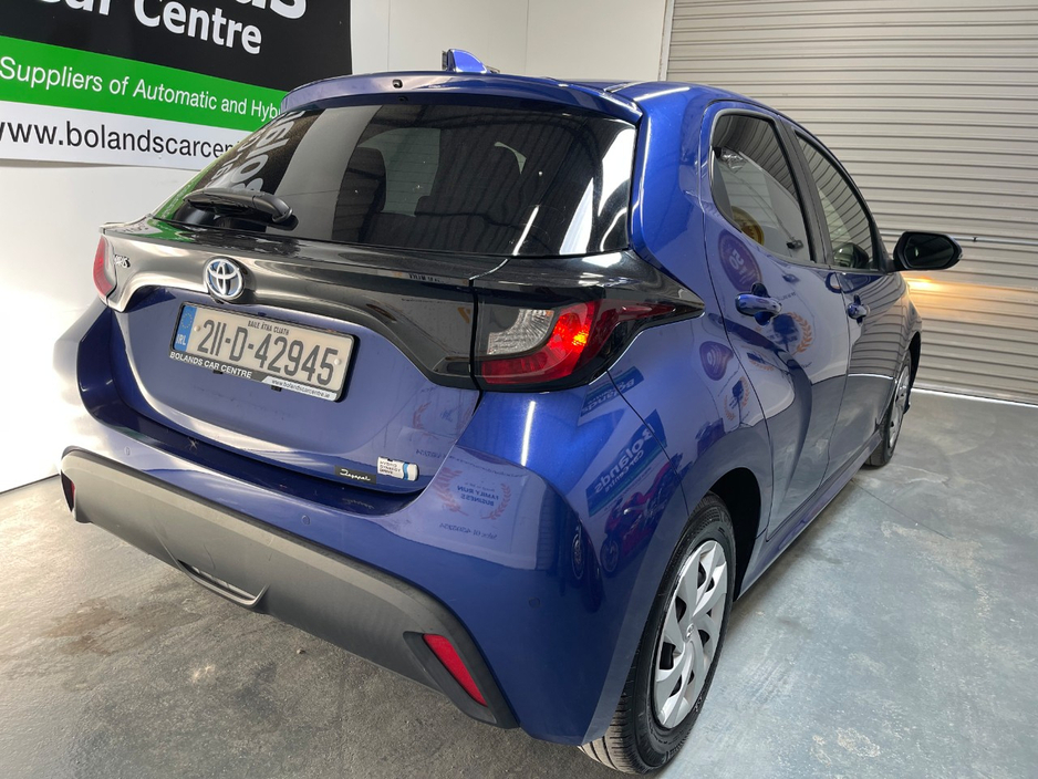 2021 Toyota Yaris 1.5L Petrol Hybrid For Sale Images
