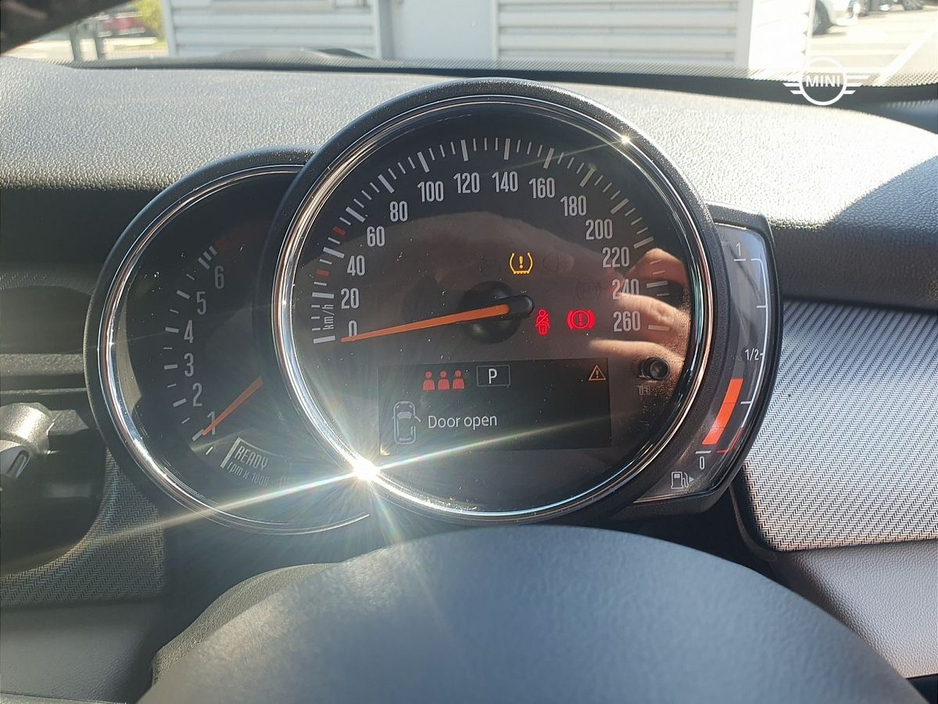 2023 MINI Hatch 1.5L Petrol For Sale Images