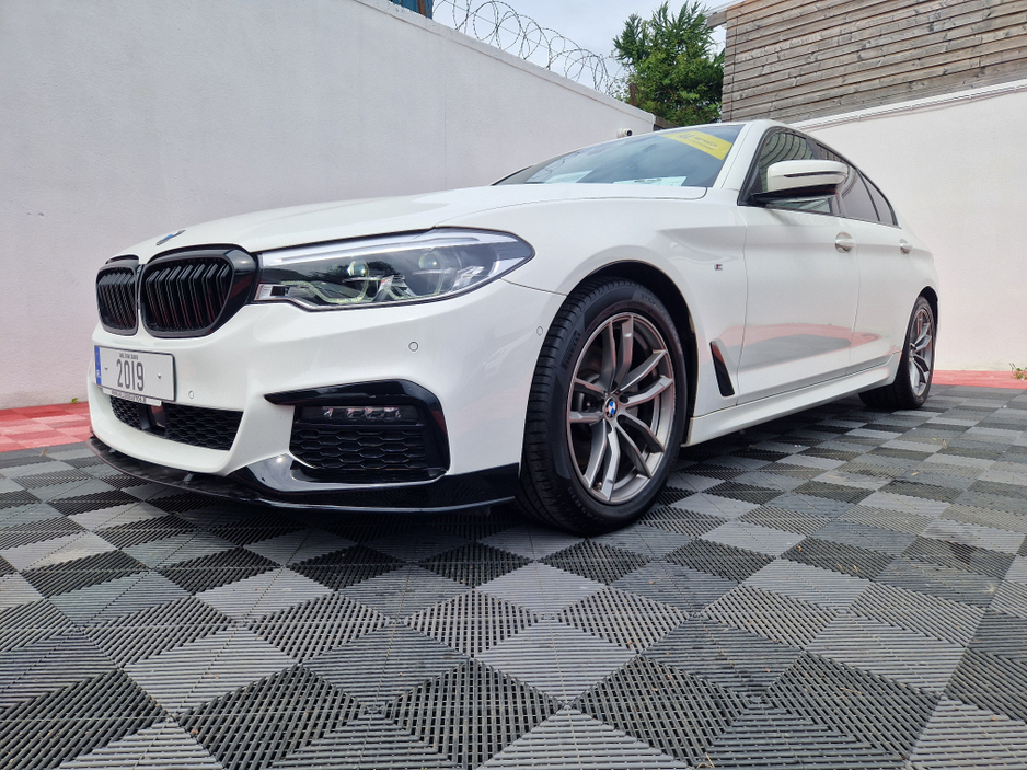 2019 BMW 5 Series 2.0L Diesel For Sale Images