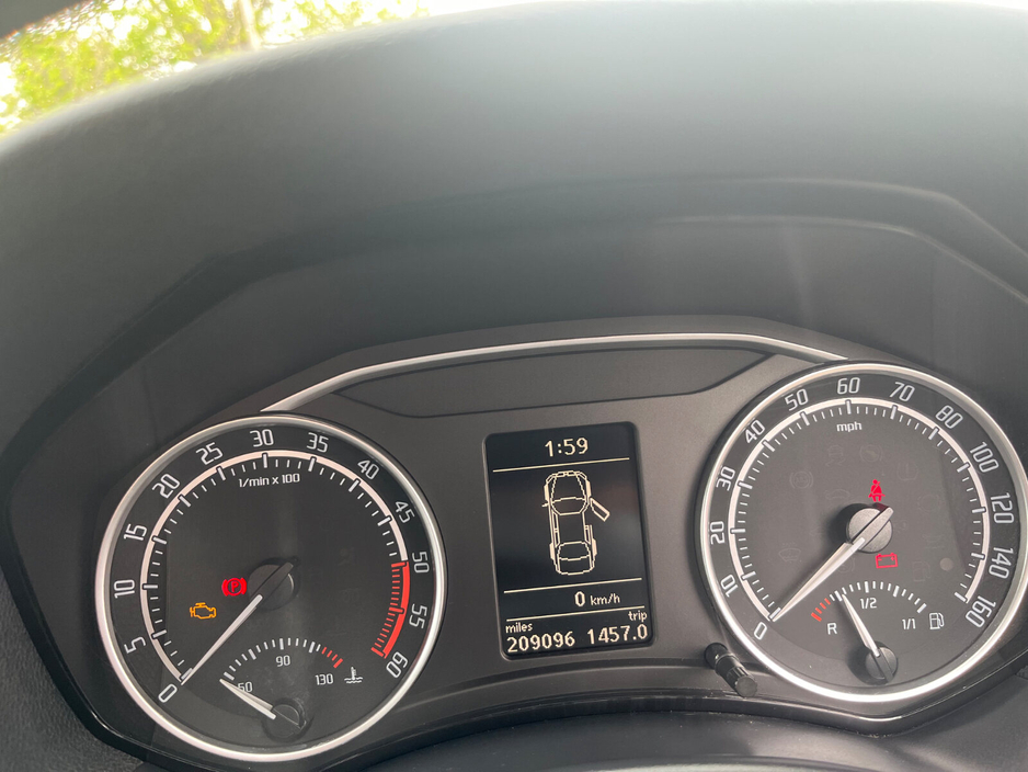 2012 Skoda Octavia 2L Diesel For Sale Images