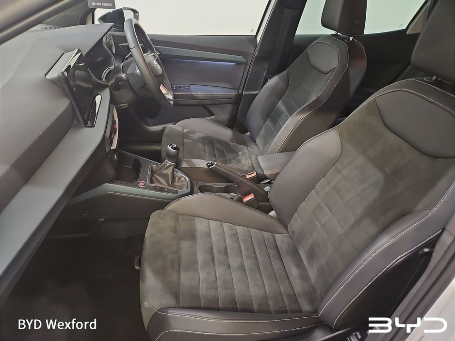 2023 SEAT Arona 1.0L Petrol For Sale Images