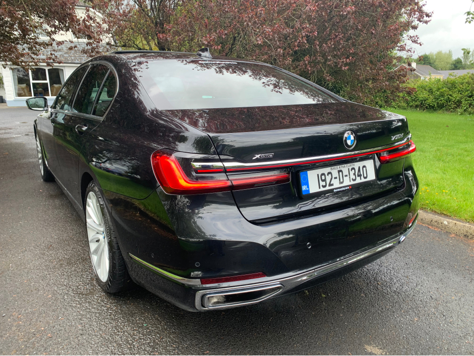 2019 BMW 7 Series 3L Diesel For Sale Images