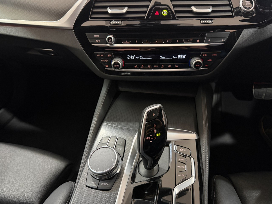 2023 BMW 5 Series 2L Diesel For Sale Images