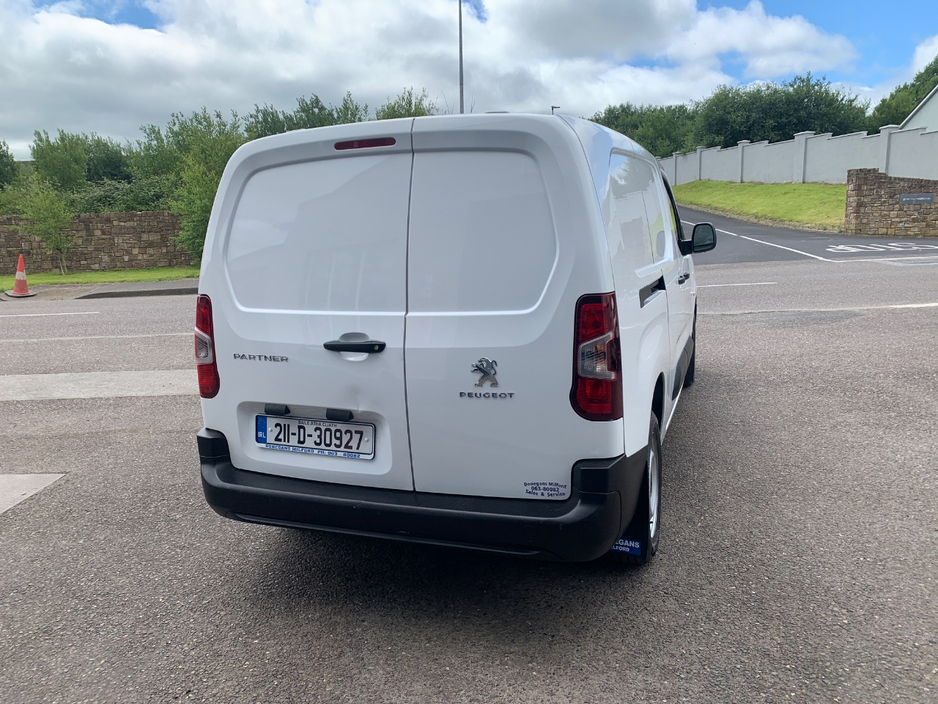 2021 Peugeot Partner 1.5L Diesel For Sale Images