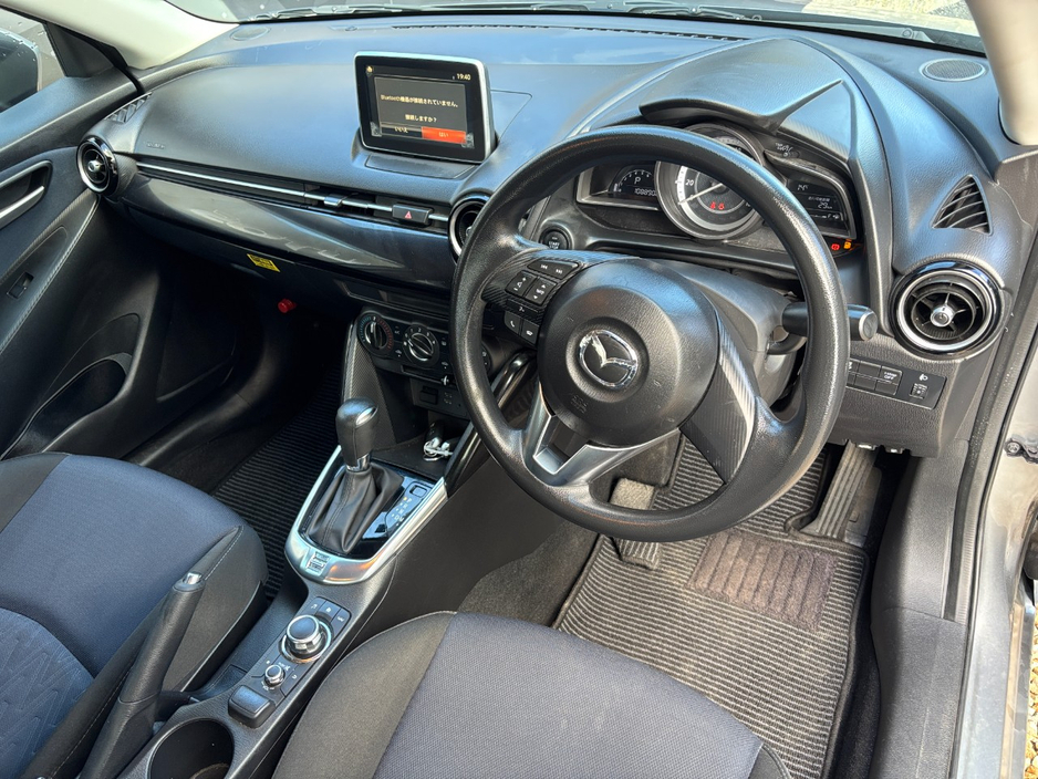 Mazda Demio 1.3 Skyactive automatic — thumbnail 12