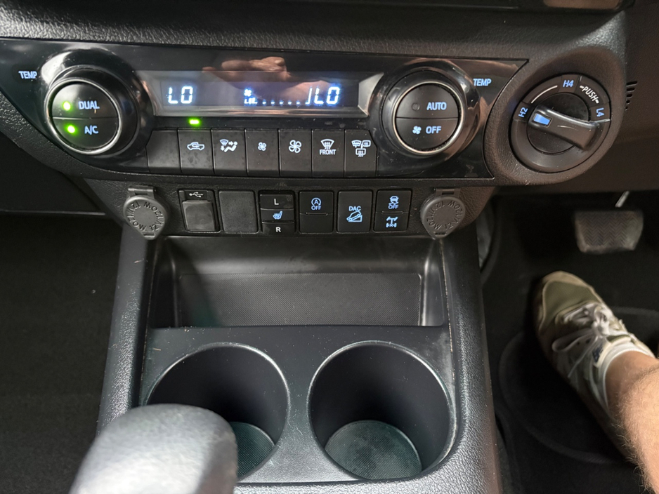 2022 Toyota Hilux 2.8L Diesel For Sale Images