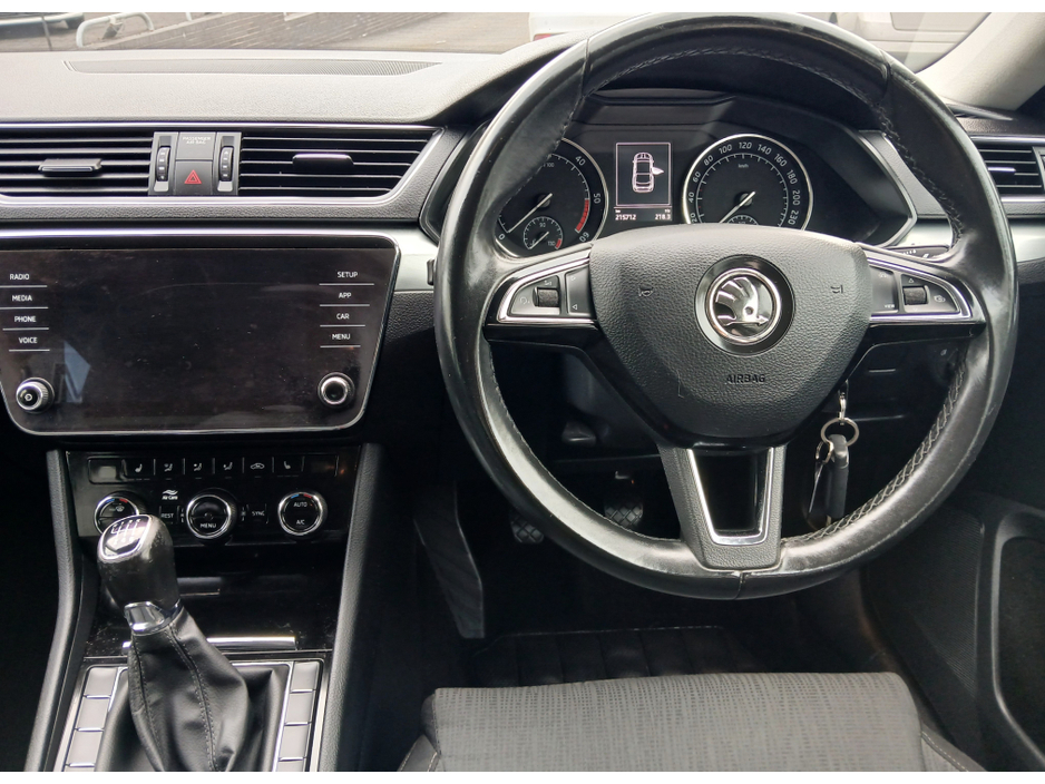2019 Skoda Superb 2L Diesel For Sale Images
