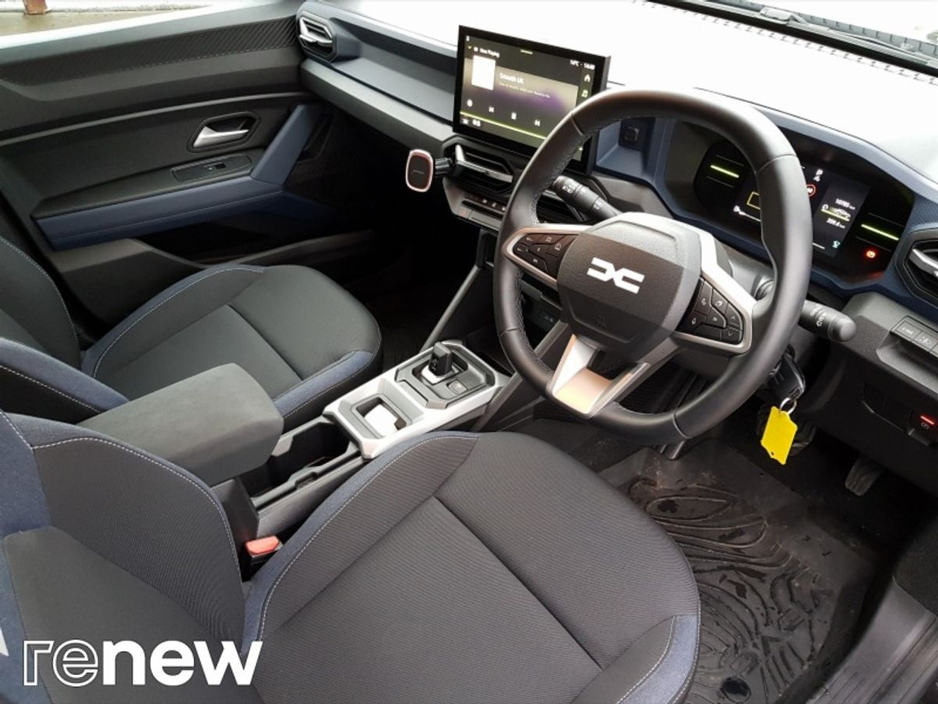 2025 Dacia Duster 1.6L Petrol Hybrid For Sale Images