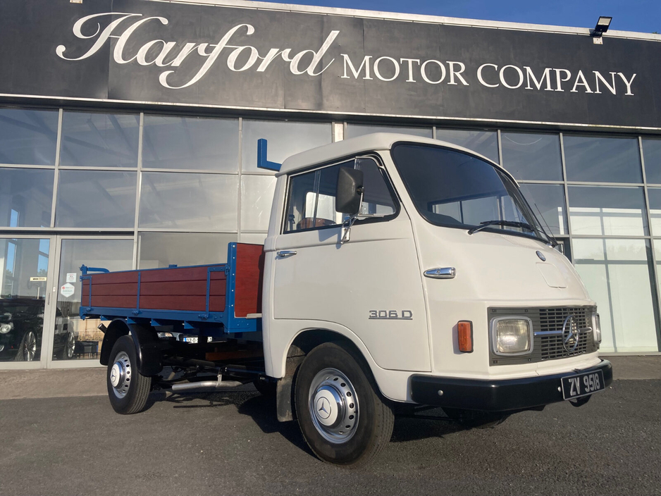 1976 Mercedes-Benz 306 D 2.2L Diesel For Sale Images