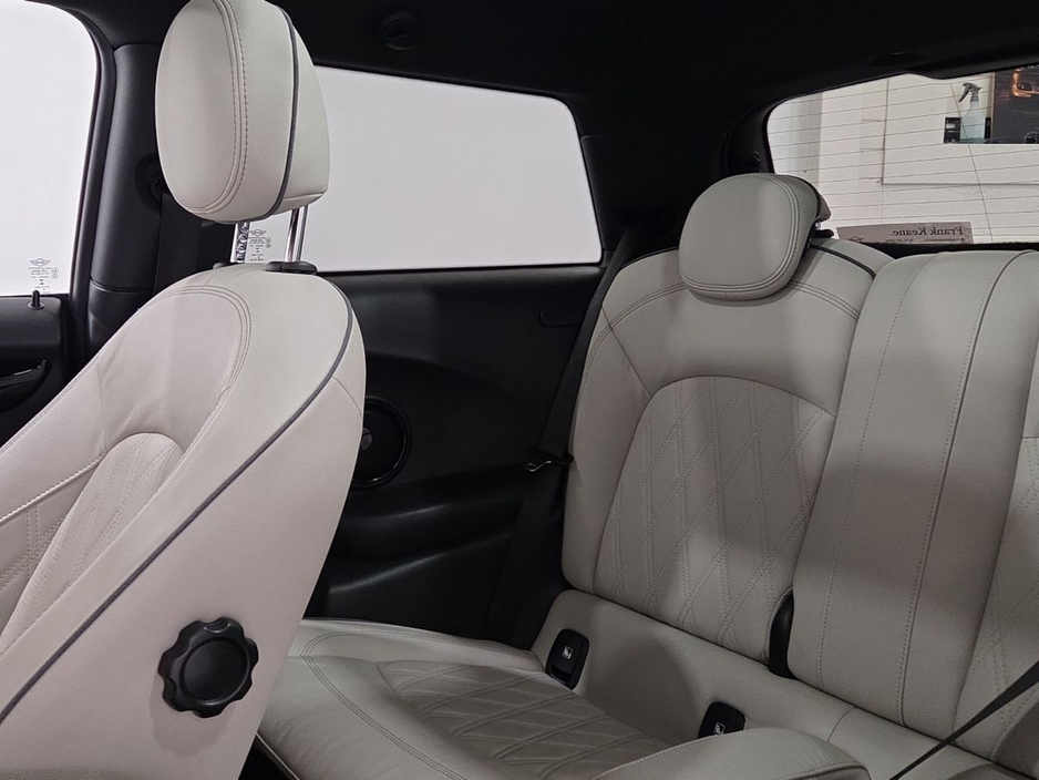 2023 MINI Hatch 0L Electric For Sale Images