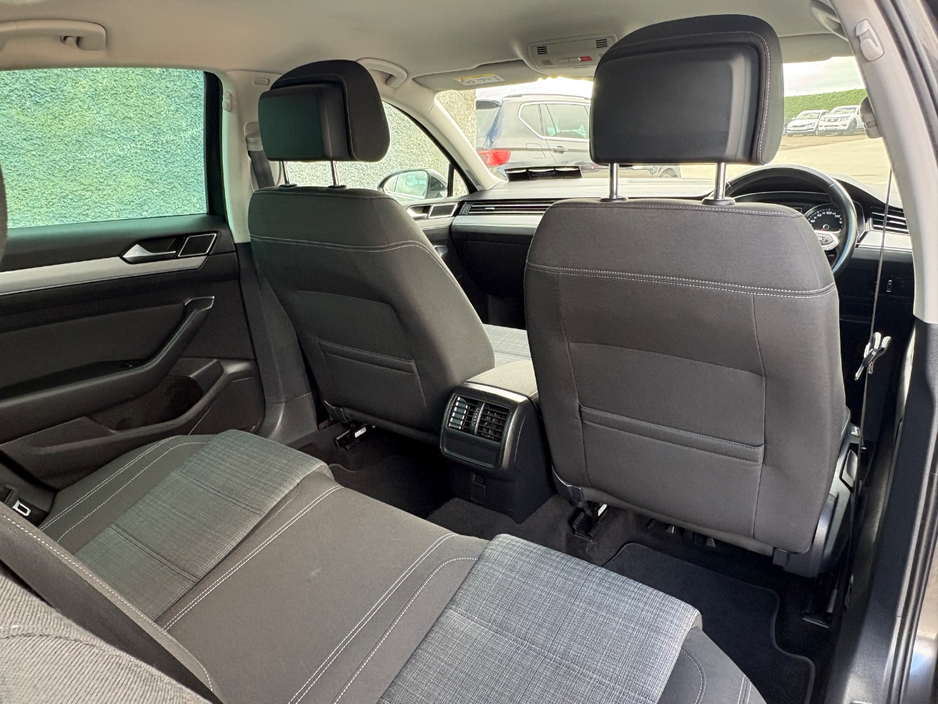 2021 Volkswagen Passat 2L Diesel For Sale Images