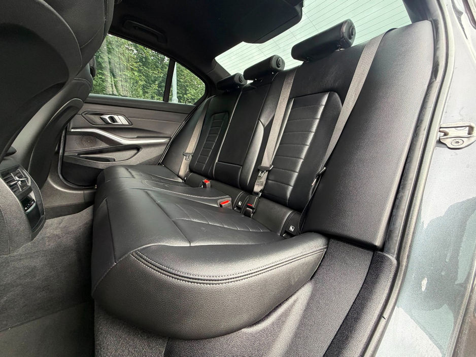 BMW 3 Series 330E M SPORT M PERFORMANCE *1 YEAR WARRANTY* — thumbnail 23