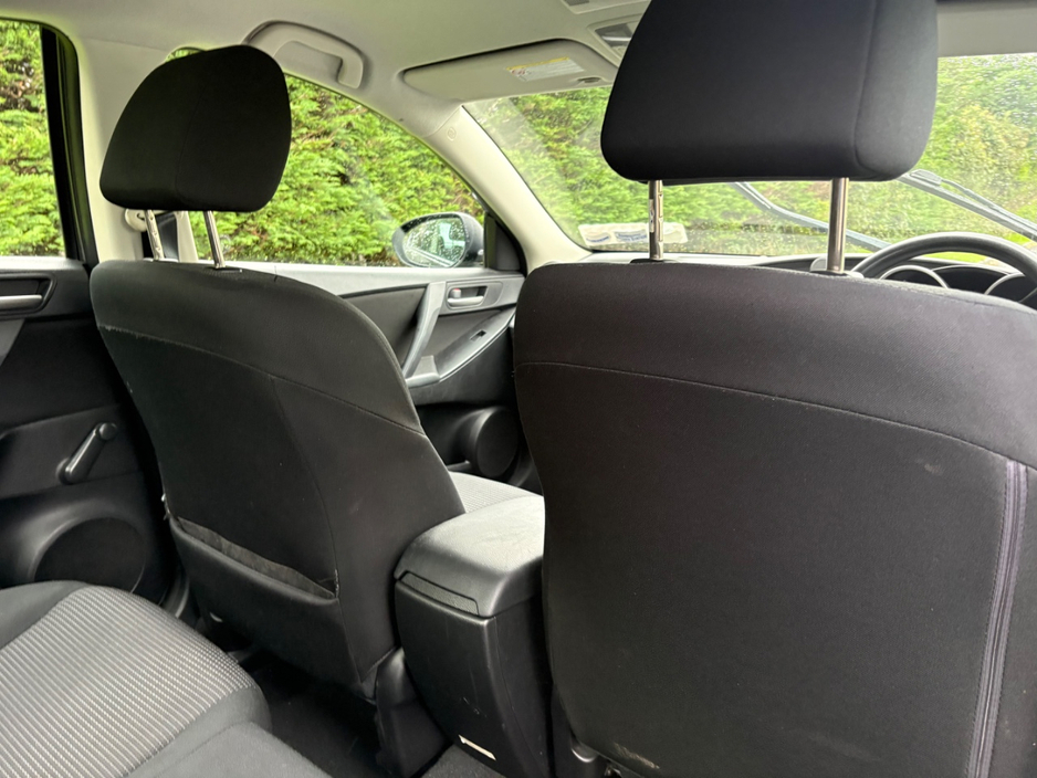 2013 Mazda Mazda3 1.6L Diesel For Sale Images