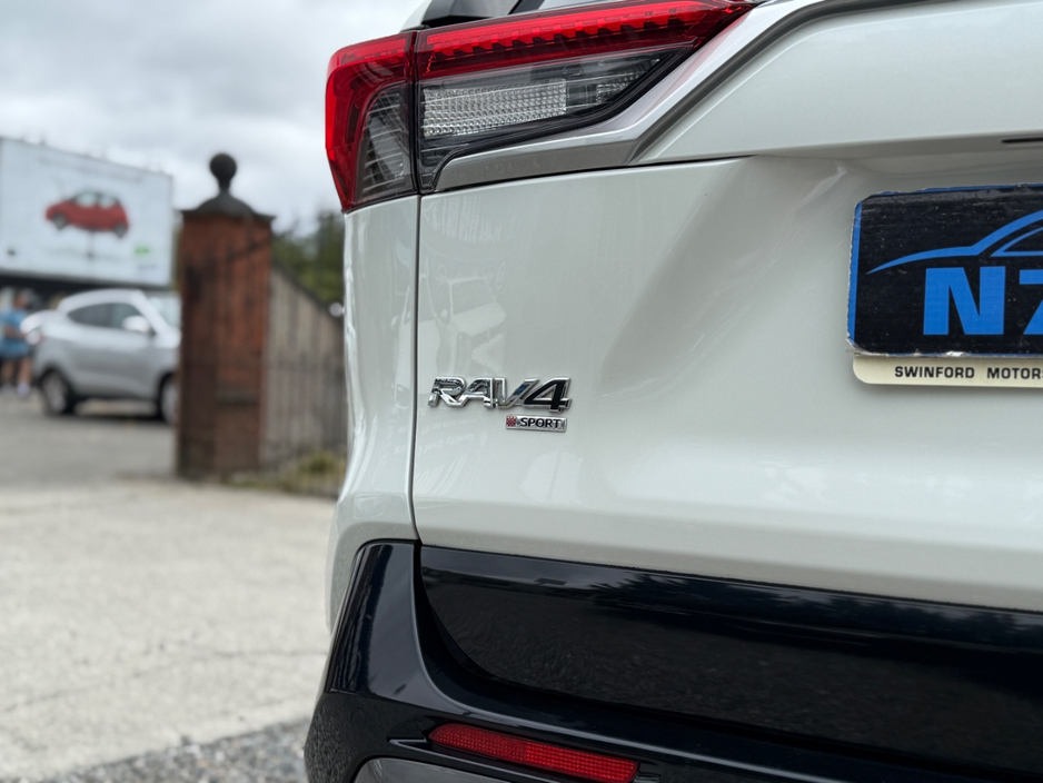 2020 Toyota Rav4 2.5L Petrol Hybrid For Sale Images