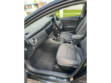 2018 Toyota Corolla 1.4L Diesel For Sale Images
