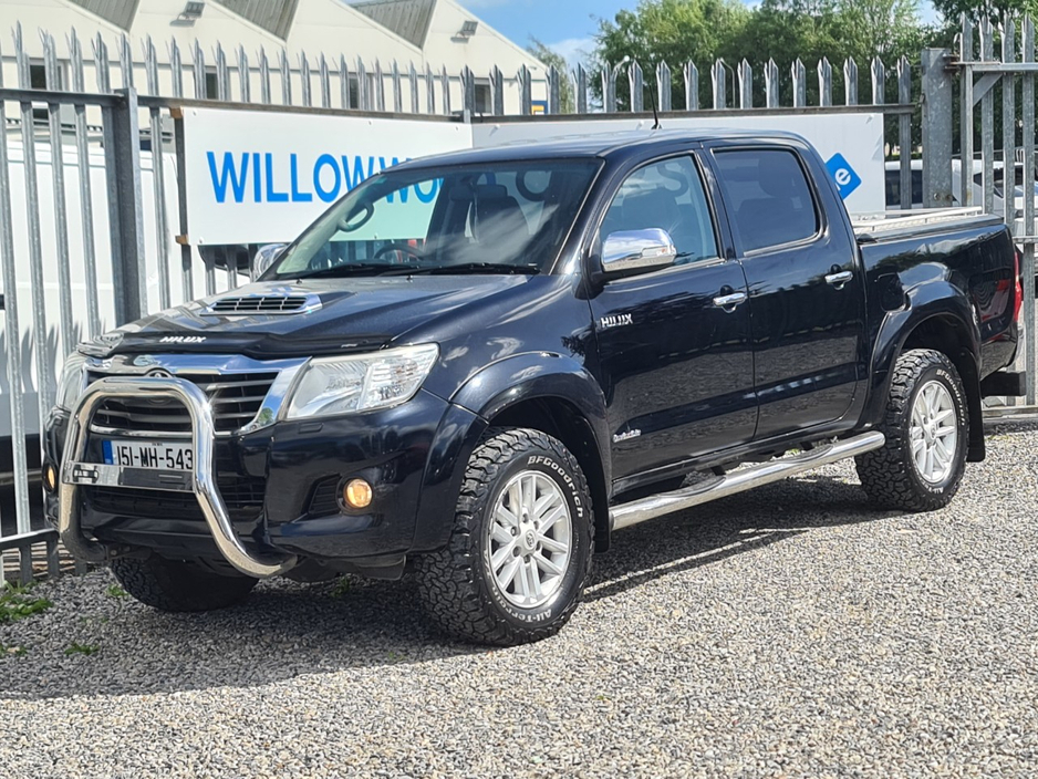 2015 Toyota Hilux For Sale Images
