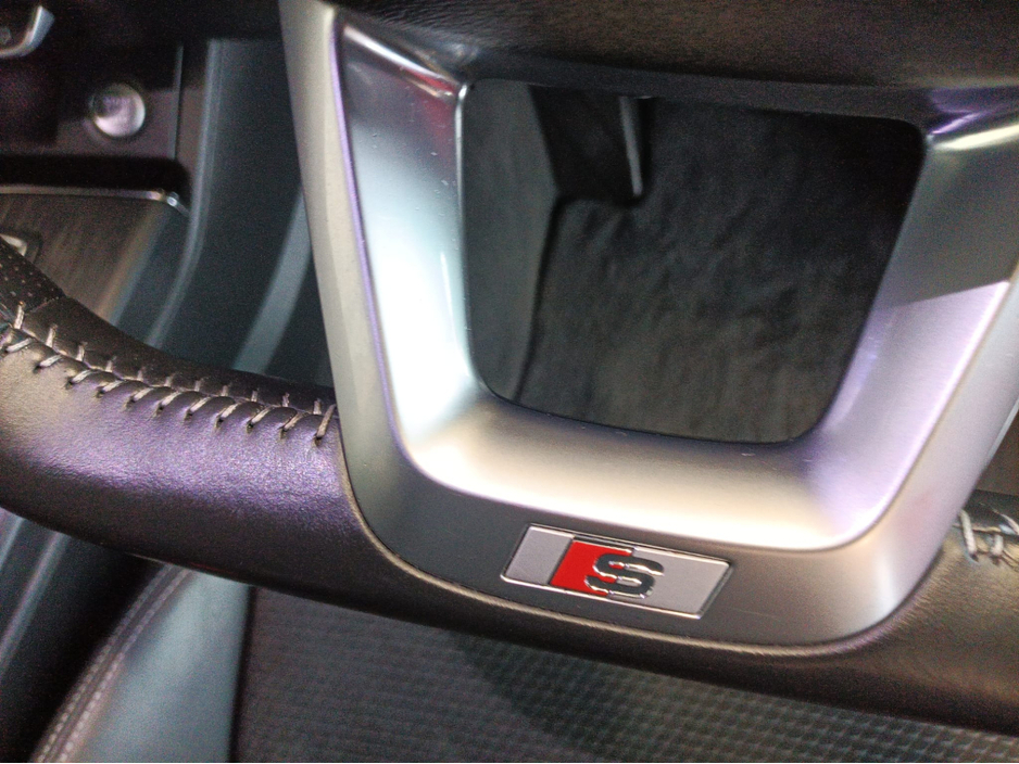 2021 Audi Q5 2L Petrol Plug-in Hybrid For Sale Images