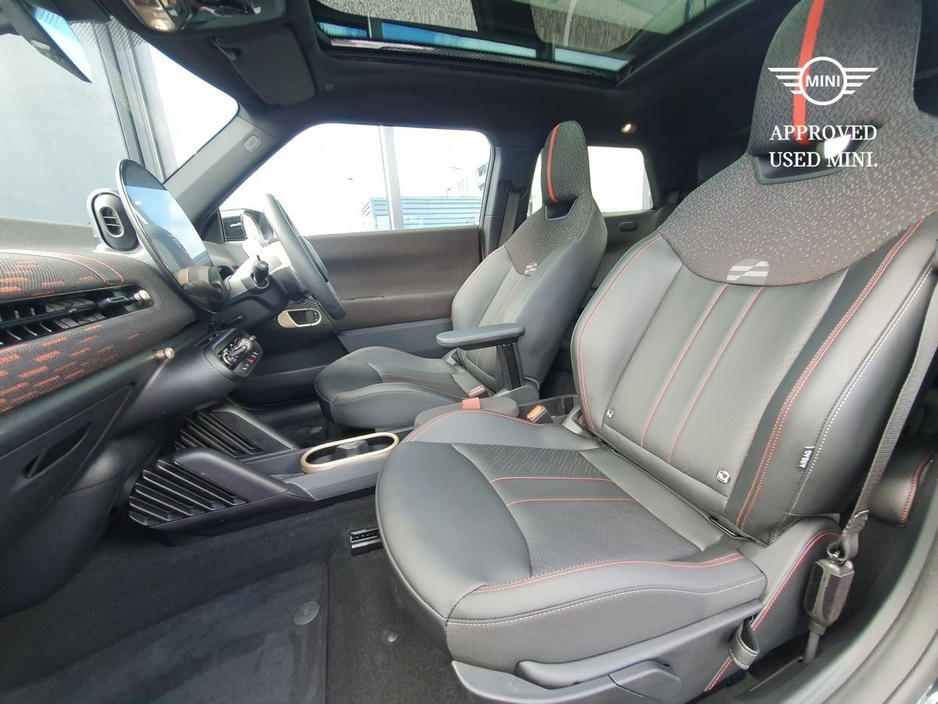 2024 MINI Hatch 0L Electric For Sale Images
