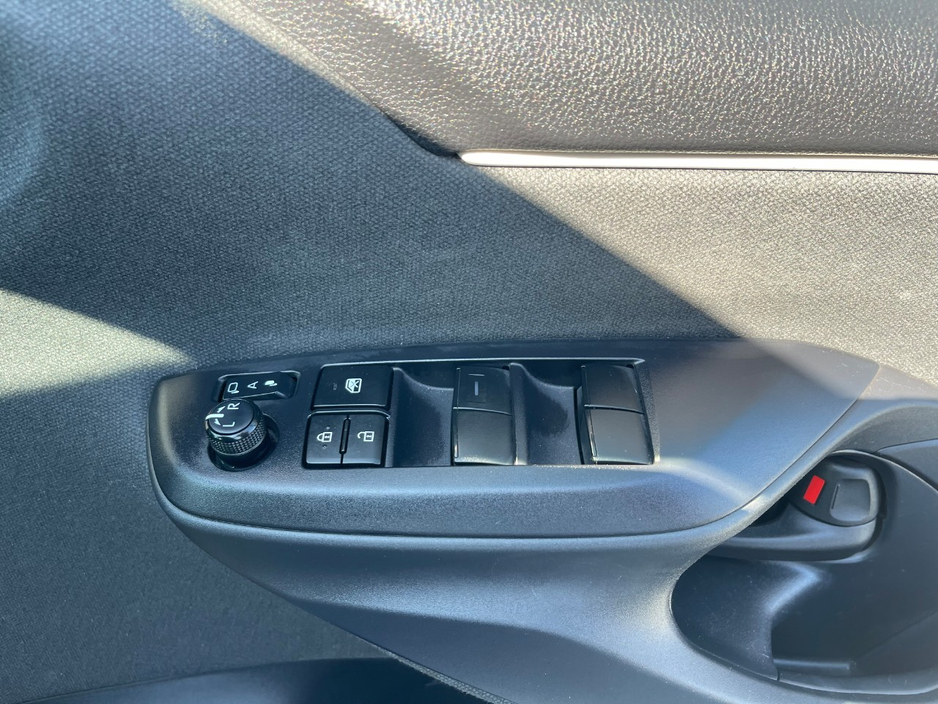 2020 Toyota Yaris 1L Petrol For Sale Images