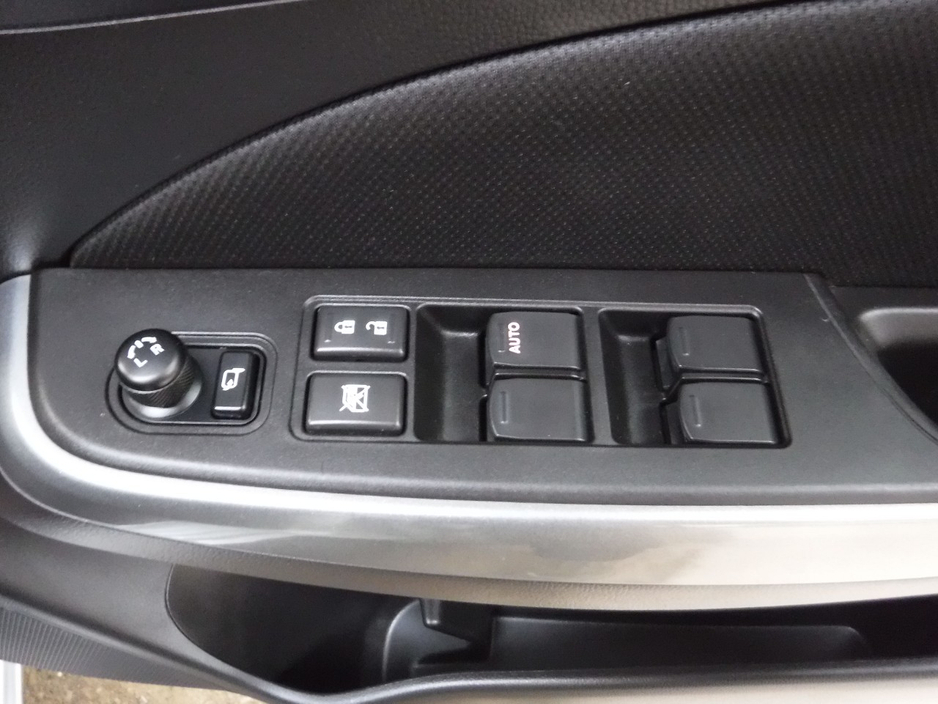 2023 Suzuki Swift 1.2L Petrol For Sale Images