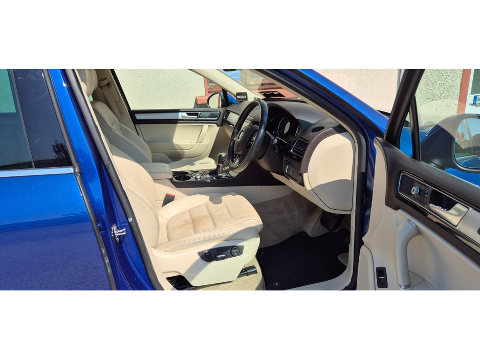 2017 Volkswagen Touareg 3L Diesel For Sale Images