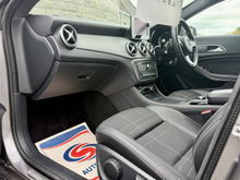 2016 Mercedes-Benz CLA Class 2.1L Diesel For Sale Images