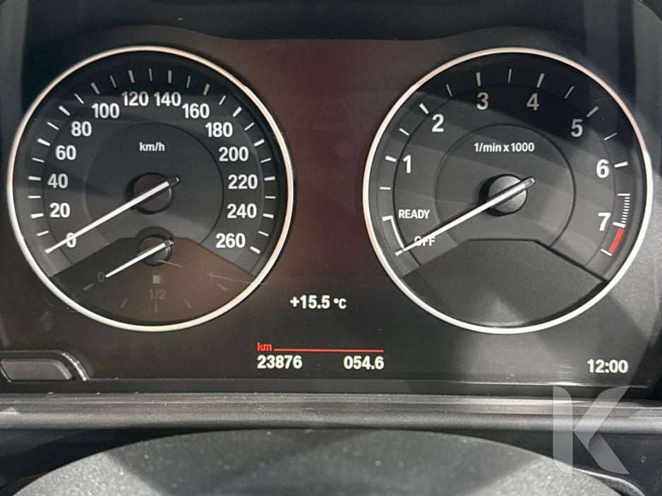 BMW 1 Series 1.5 118i AUTOMATIC - REVERSE CAMERA — thumbnail 16